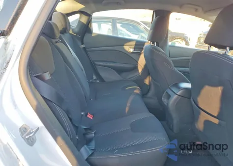 2015 Dodge Dart Sxt z USA, uszkodzony, nr VIN 1C3CDFBBXFD363902